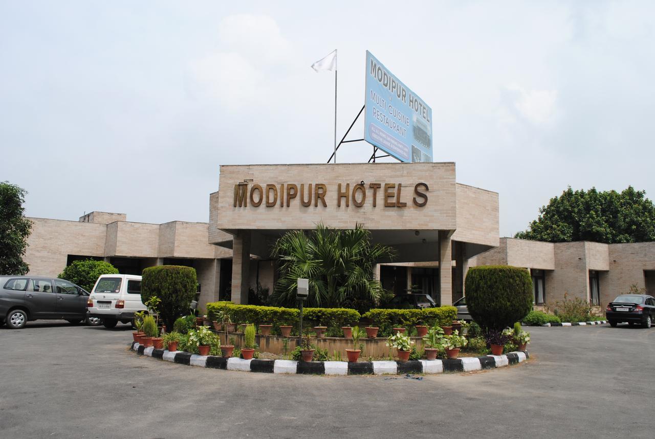 Modipur Hotel Rāmpur Екстериор снимка